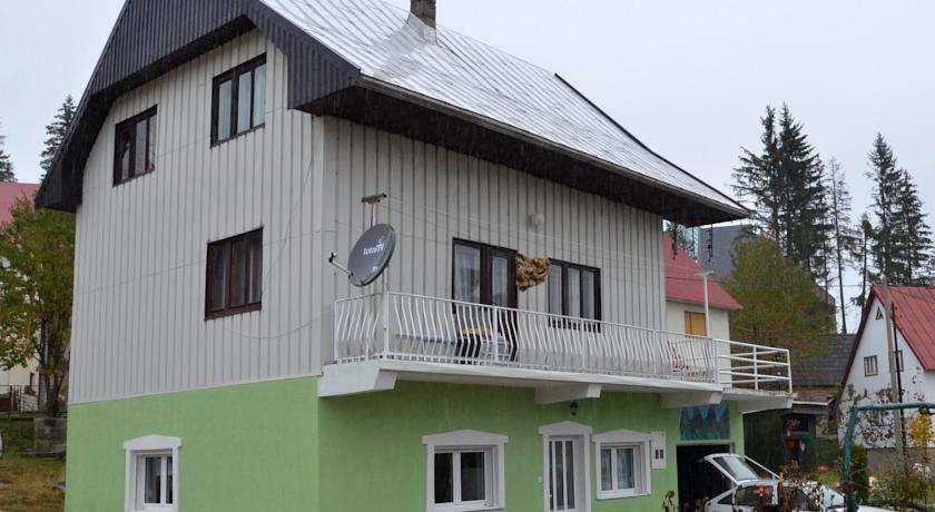 Гостевой дом Rooms & Apartment Ljiljana