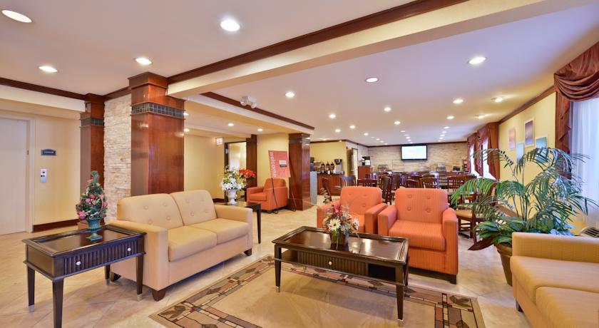 Отель Comfort Inn Chicago - Hoffman Estates