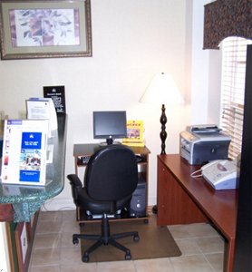 Отель Rodeway Inn & Suites Haines City