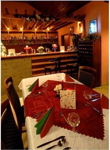 Гостевой дом Penzión Restaurant Vila Petra