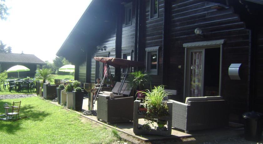 Апартаменты Le Petit Chalet 23