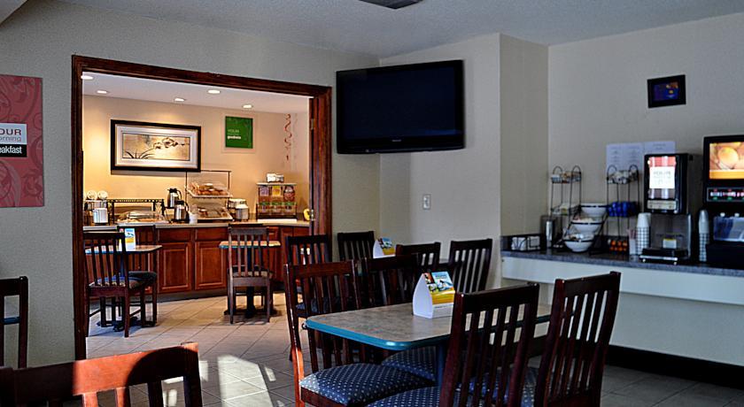 Отель Comfort Inn Pittsfield