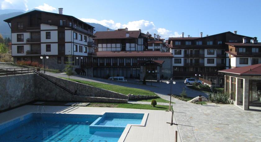 Alexander Services Apartments in Green Life