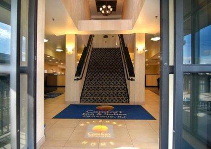 Отель Comfort Inn and Suites Paramus