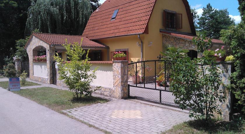 Апартаменты Mediterrán Apartmanház Szántód