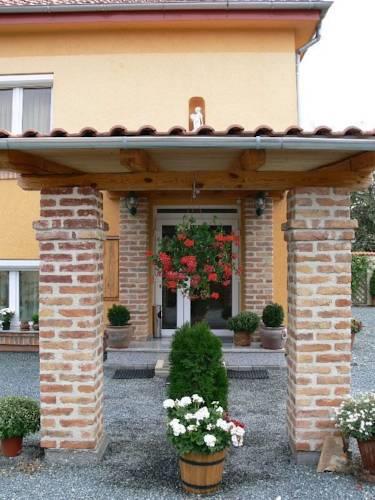Гостевой дом La Villa Pergola