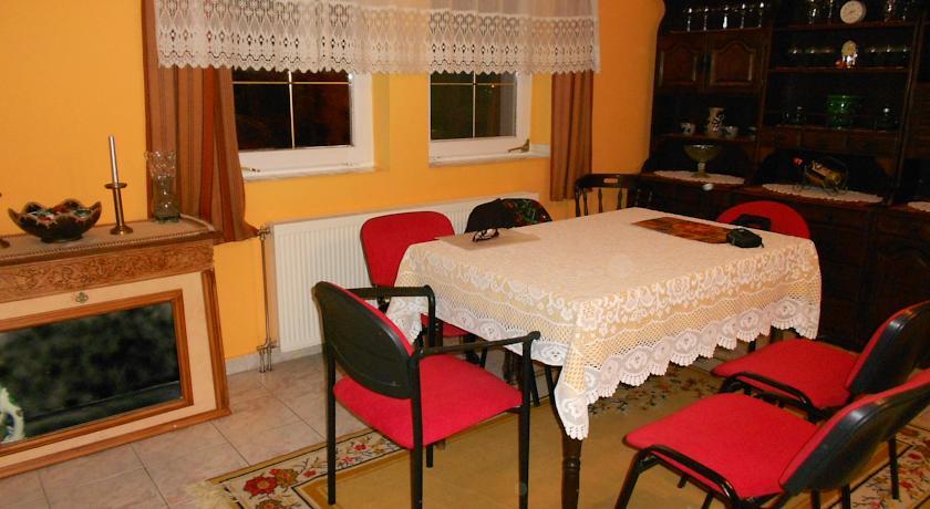 Halasi Szallashely