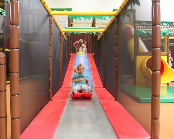 Отель Recreatiepark Bloemketerp