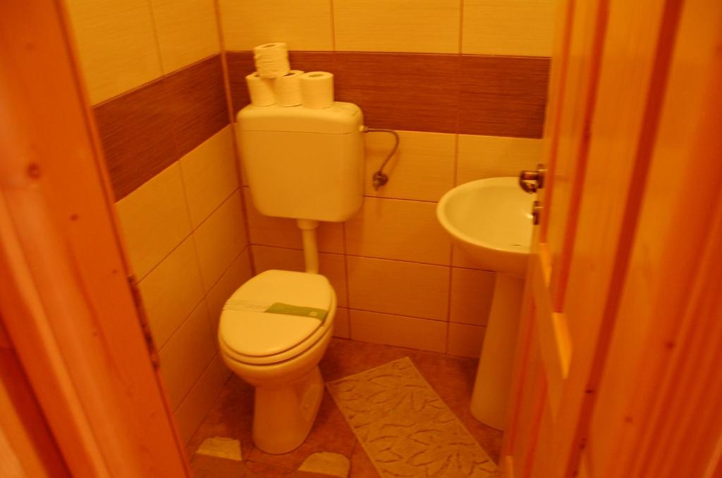 Отель Centrul de echitatie Poiana Brasov