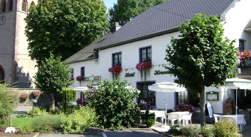 Отель Hotel Kreusch