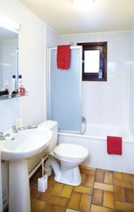 Апартаменты Holiday home Village De Vacances Oignies II