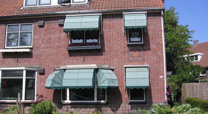 Мини-отель B & B Aan 'T Volkspark