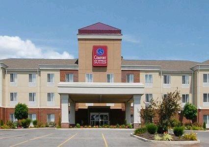 Отель Comfort Suites 