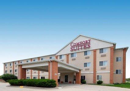 Отель Comfort Suites