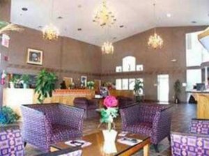 Отель Comfort Suites Waldorf