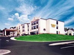 Отель Comfort Suites State College