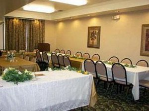 Отель Comfort Suites Texarkana