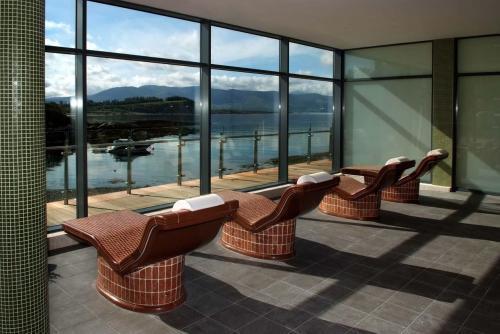 Отель Parknasilla Self-Catering Lodges