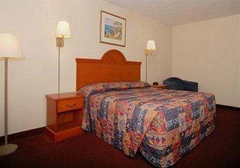 Отель Econo Lodge Fort Pierce