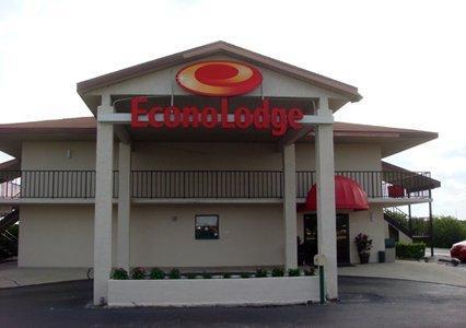 Отель Econo Lodge Sebring