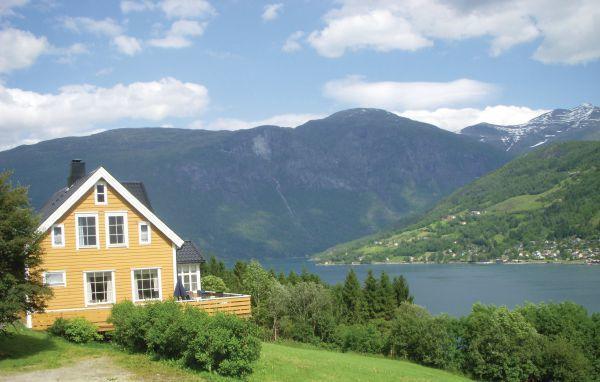 Апартаменты Holiday home Olden Skarstein