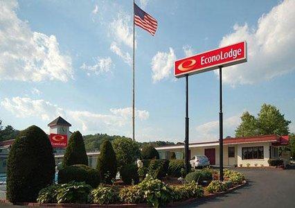 Отель Econo Lodge Brattleboro