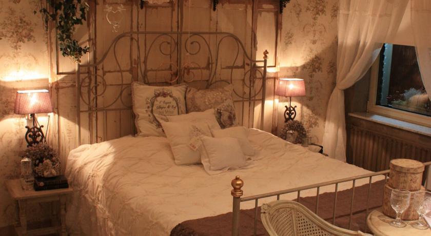 Отель B&B Lux