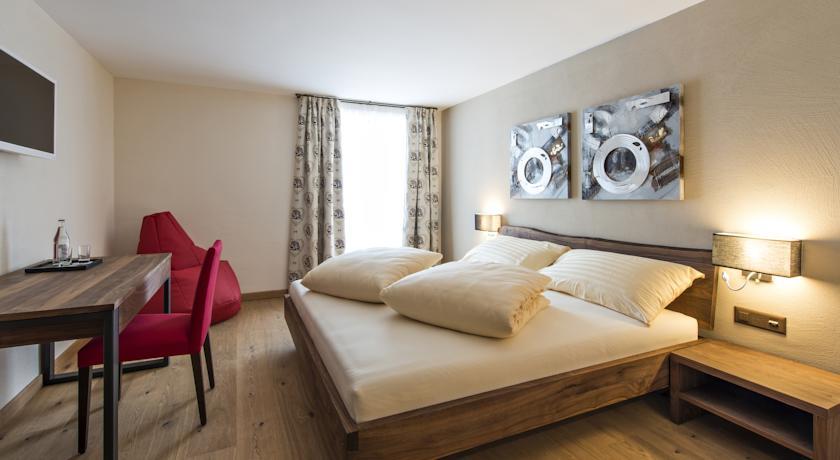 Отель Hotel Cervo