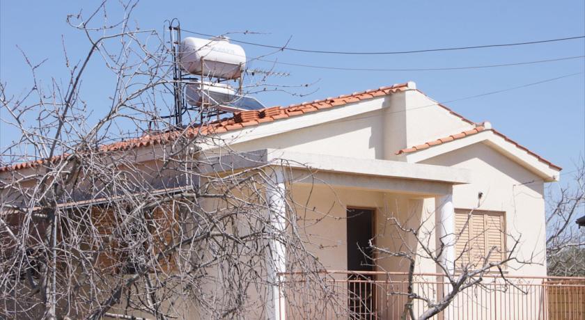 Отель Christoforos Country House