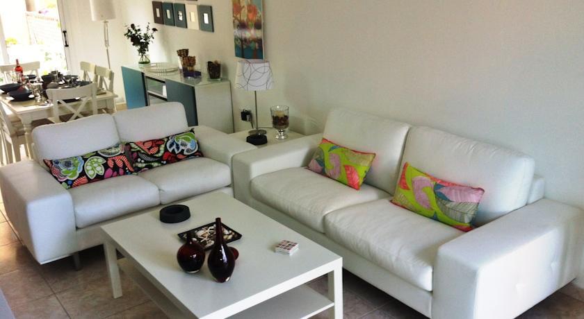 Апартаменты Luxury Maisonette