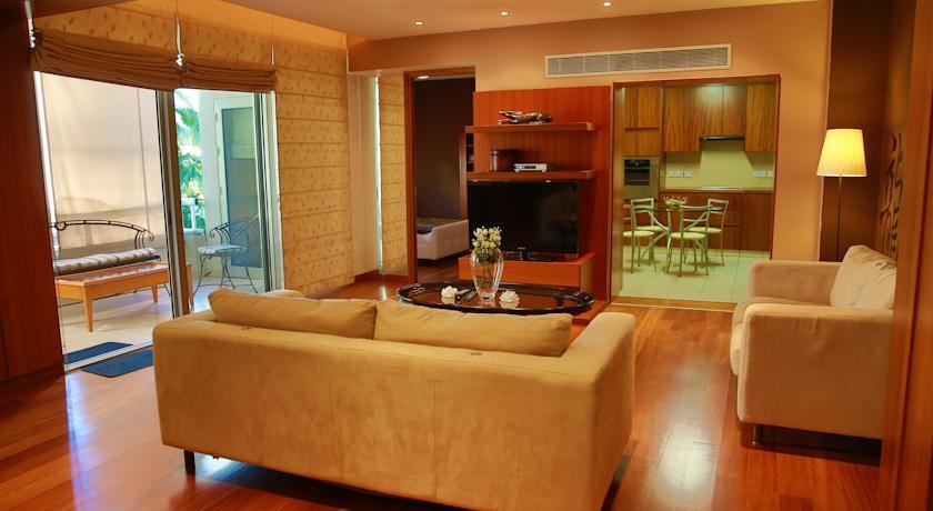 Sofouli Street Apartment