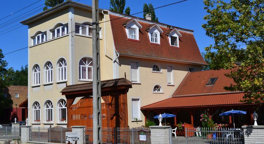 Отель Nosztalgia Hotel