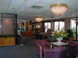 Отель Quality Inn