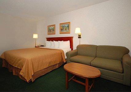 Отель Quality Inn Emporia