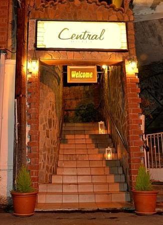 Отель Central Hotel Pedoulas