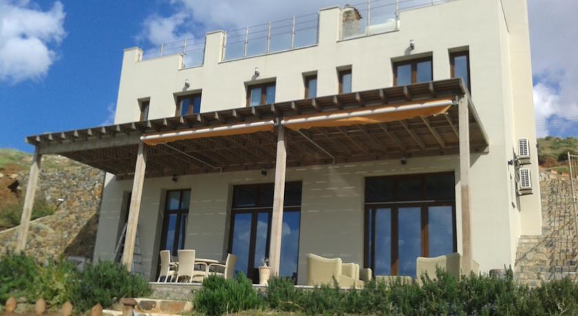 Вилла Pomos Pantheon