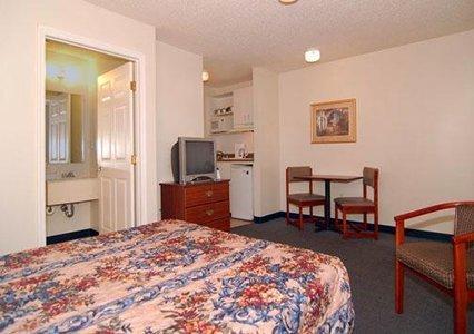 Отель Suburban Extended Stay Orlando North