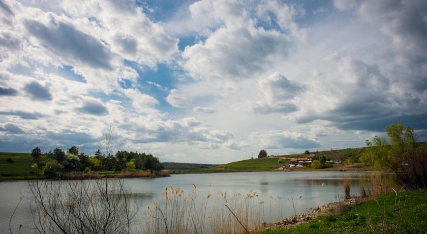 Отель Hotel Complex Abrit