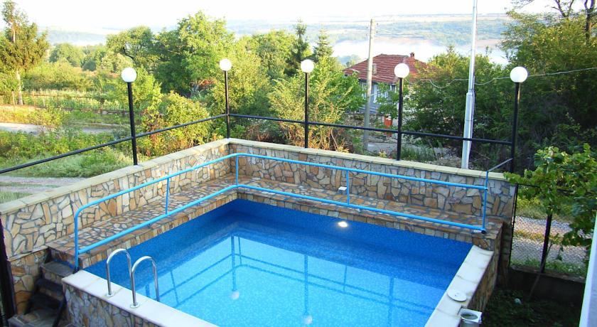 Мини-отель Hillside Villa
