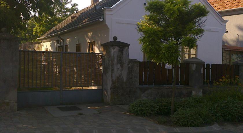 Отель Levendula Vendégház