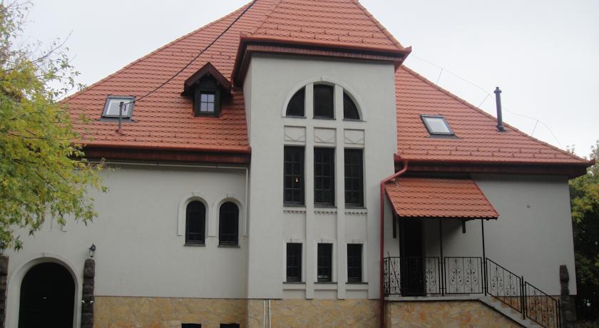 Гостевой дом Sághegy Fogadó és Panzió