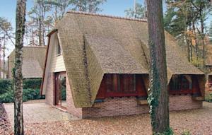 Отель Holiday home Vijverdorp - Type Zwaan I