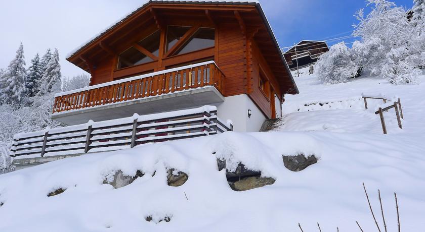 Отель Chalet Double Rouge