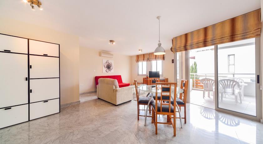 Апартаменты Amathusa Coastal Heights Apartment No. 201