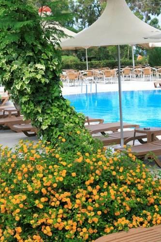 Отель Golden Beach Hotel