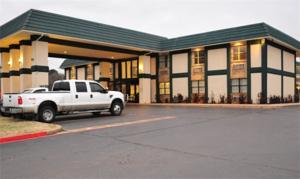Отель Executive Inn and Suites Palestine