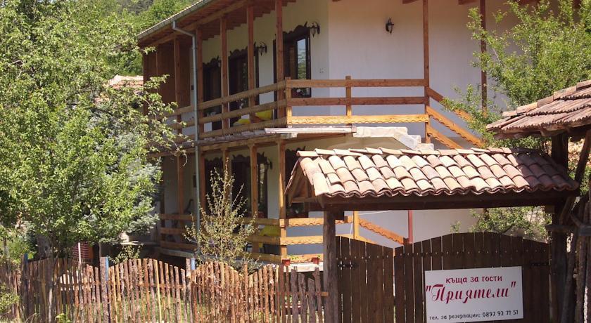 Гостевой дом Friends Guest House