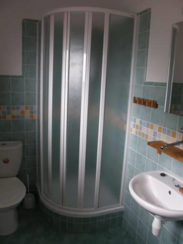 Апартаменты Holiday home Zbirohy
