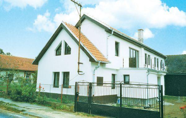 Апартаменты Holiday home Zduchovice
