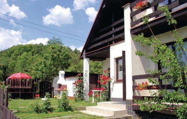Апартаменты Holiday home Velky Vrestov